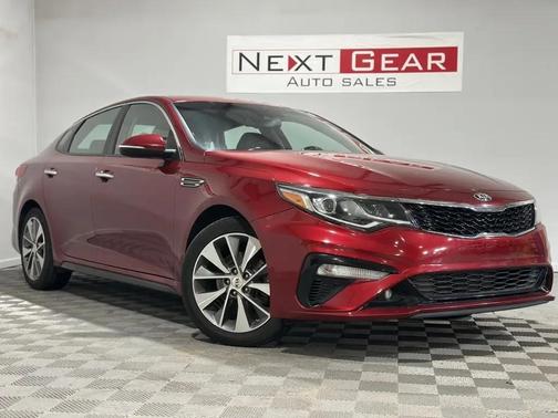 Passion Red 2019 Kia Optima LX