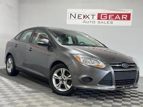 Sterling Gray Metallic 2014 Ford Focus SE