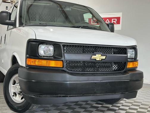 2017 Chevrolet Express 2500 Work Van