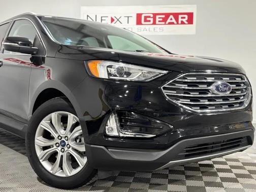 Agate Black Metallic 2019 Ford Edge Titanium