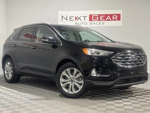Agate Black Metallic 2019 Ford Edge Titanium