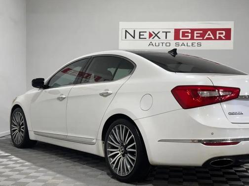 2014 Kia Cadenza Premium