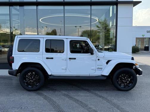 2022 Jeep Wrangler Unlimited 4xe Sahara