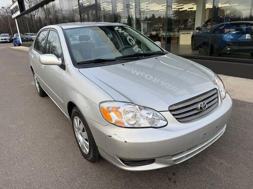 2004 Toyota Corolla CE