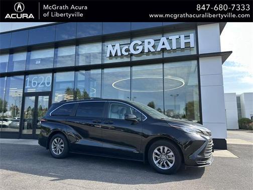 2021 Toyota Sienna LE