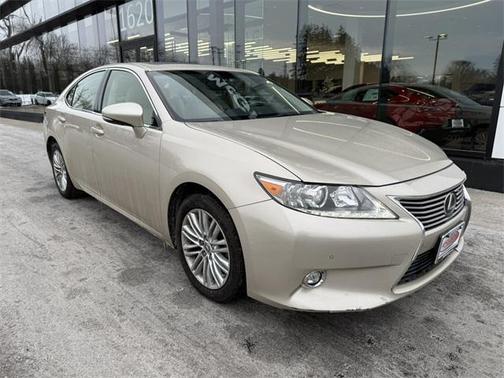 2015 Lexus ES 350 Crafted Line