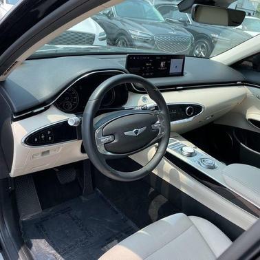 2022 Genesis GV70 2.5T AWD