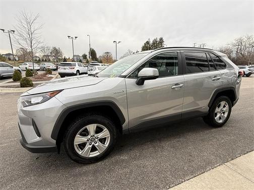 2019 Toyota RAV4 Hybrid LE