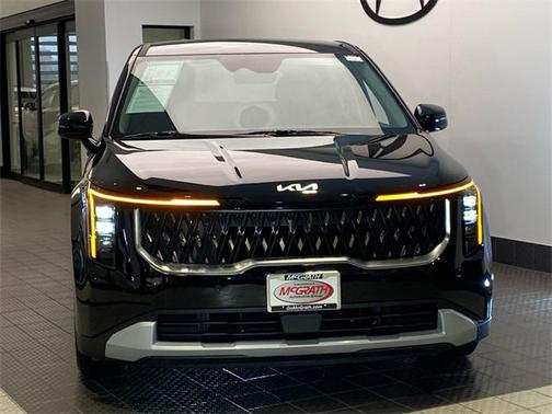 2025 Kia Carnival LXS