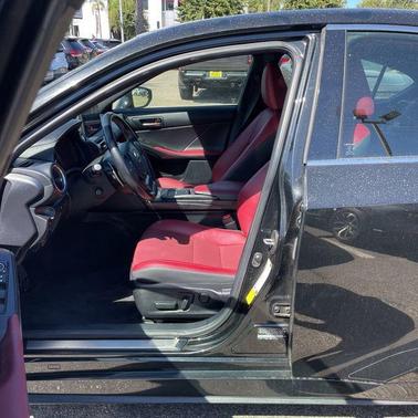 2022 Lexus IS 300 Base