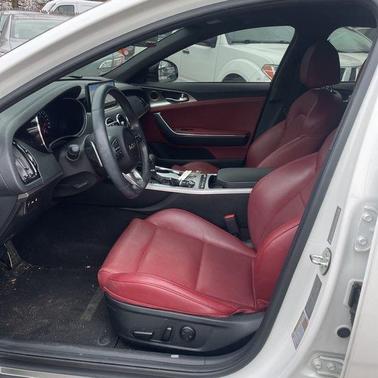 2022 Kia Stinger GT1