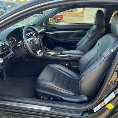 2016 Lexus RC 200t 200t