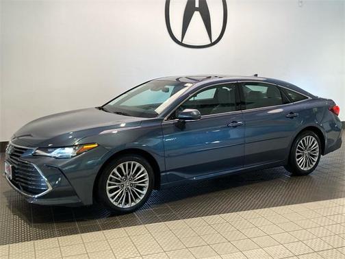 2021 Toyota Avalon Hybrid Limited