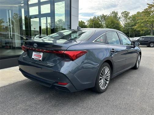 2021 Toyota Avalon Hybrid Limited
