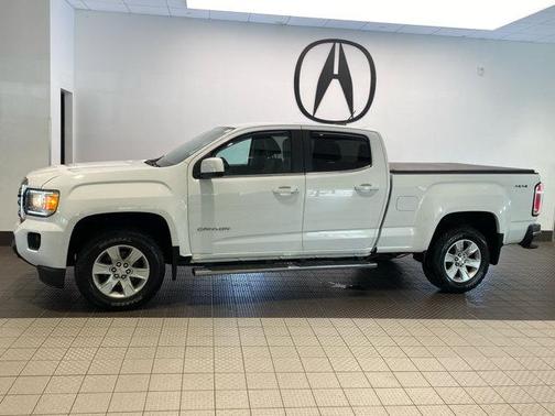 Summit White 2015 GMC Canyon SLE