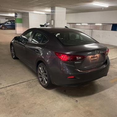 2018 Mazda Mazda3 Touring