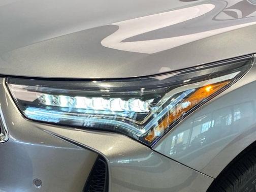 Liquid Carbon Metallic 2023 Acura RDX Technology Package