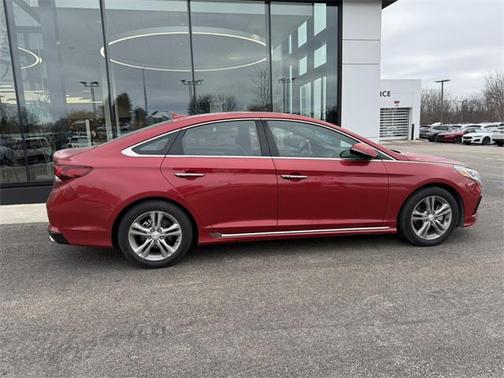 2018 Hyundai SONATA Sport