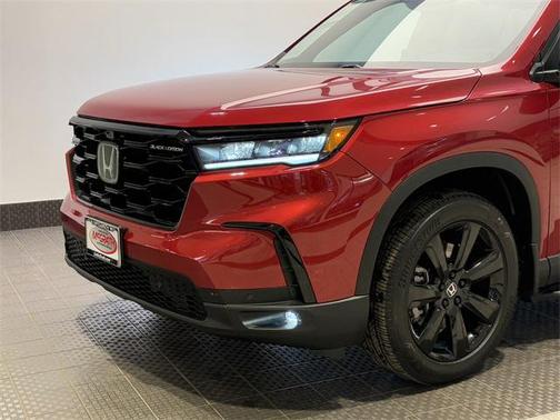 2025 Honda Pilot Black Edition