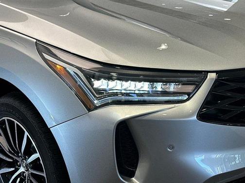 2025 Acura RDX Advance Package