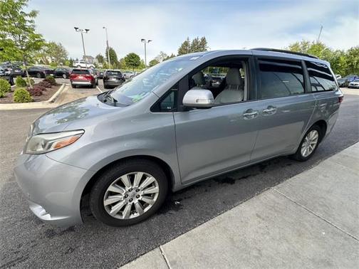 2015 Toyota Sienna Limited