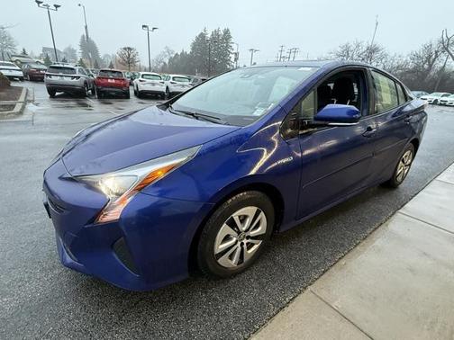 2016 Toyota Prius Two Eco
