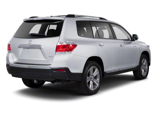 2013 Toyota Highlander SE