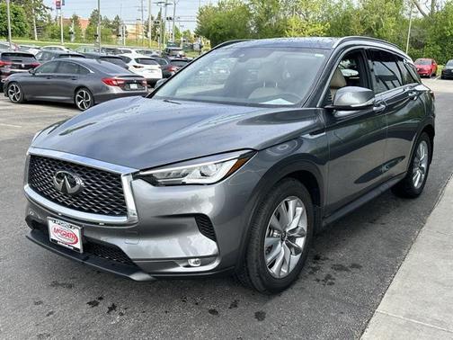 2022 INFINITI QX50 LUXE AWD