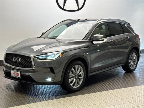 2022 INFINITI QX50 LUXE AWD