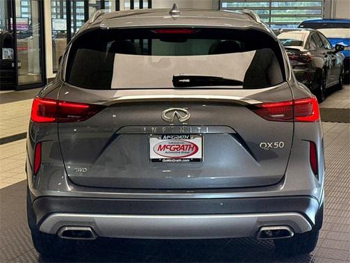 2022 INFINITI QX50 LUXE AWD