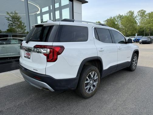 Summit White 2023 GMC Acadia AWD SLT