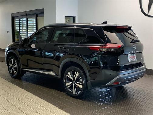 2022 Nissan Rogue SL