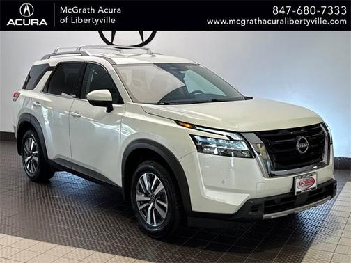 2024 Nissan Pathfinder SL 4WD