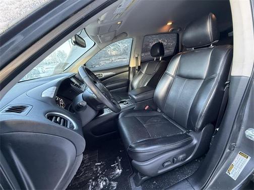 2020 Nissan Pathfinder SL 4WD