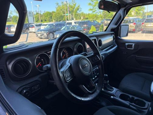 Black Clearcoat 2018 Jeep Wrangler Sport S