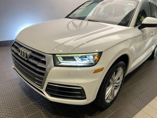 2018 Audi Q5 2.0T Tech Premium