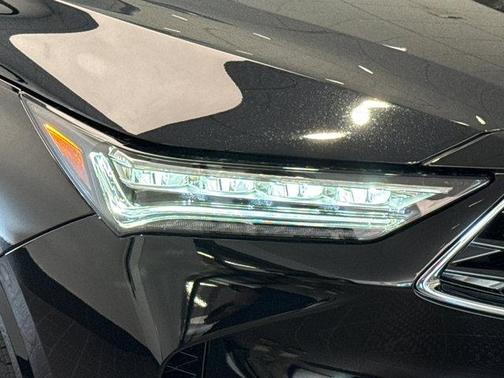 Majestic Black Pearl 2026 Acura MDX Advance Package
