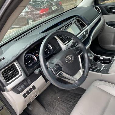 2018 Toyota Highlander XLE