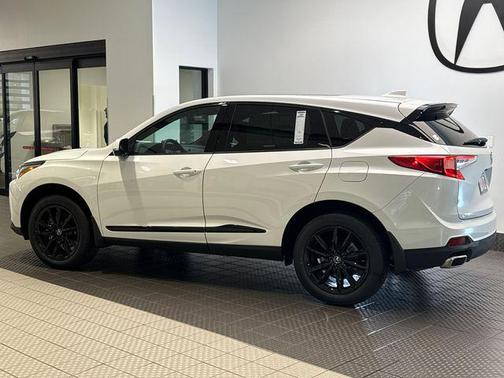 Platinum White Pearl 2026 Acura RDX Base