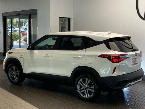 2021 Kia Seltos LX