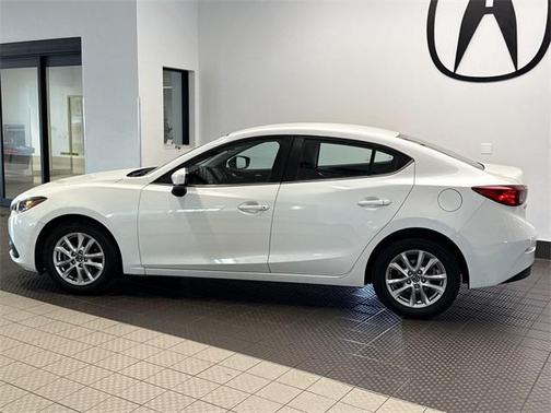 2016 Mazda Mazda3 i Sport