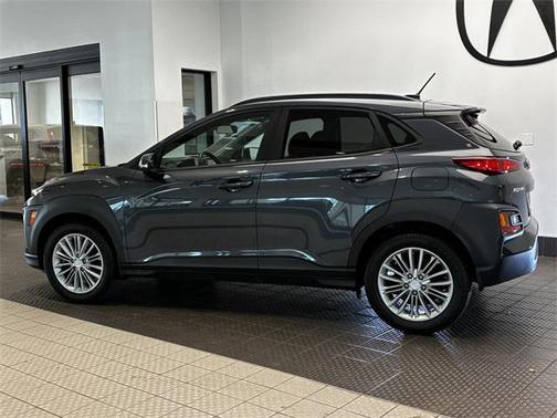 2021 Hyundai KONA SEL