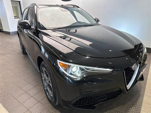 2018 Alfa Romeo Stelvio Sport