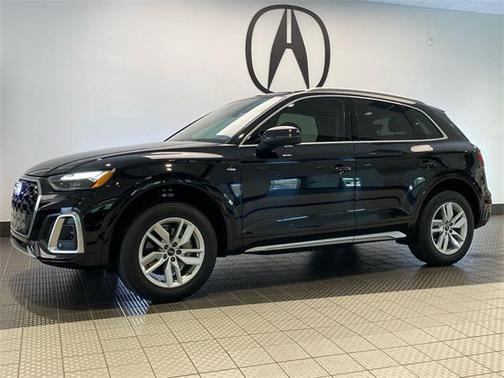 2024 Audi Q5 45 S line Premium