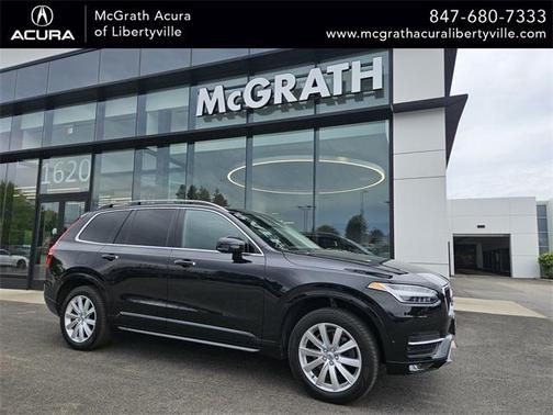 2018 Volvo XC90 T5 Momentum