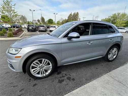 2018 Audi Q5 2.0T Premium Plus