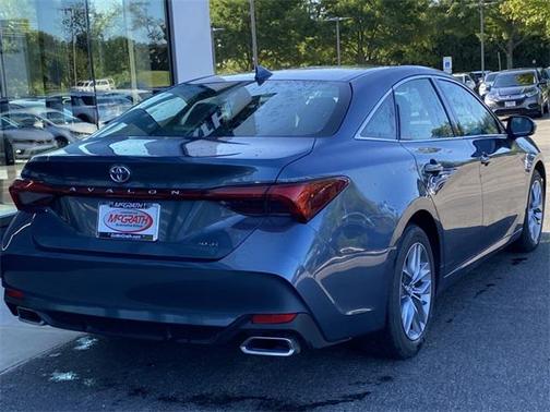 2019 Toyota Avalon XLE