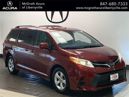 2020 Toyota Sienna LE