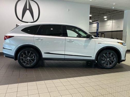 Platinum White Pearl 2026 Acura MDX A-SPEC