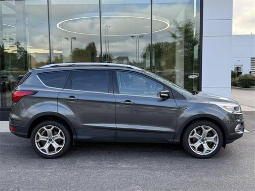 2019 Ford Escape Titanium